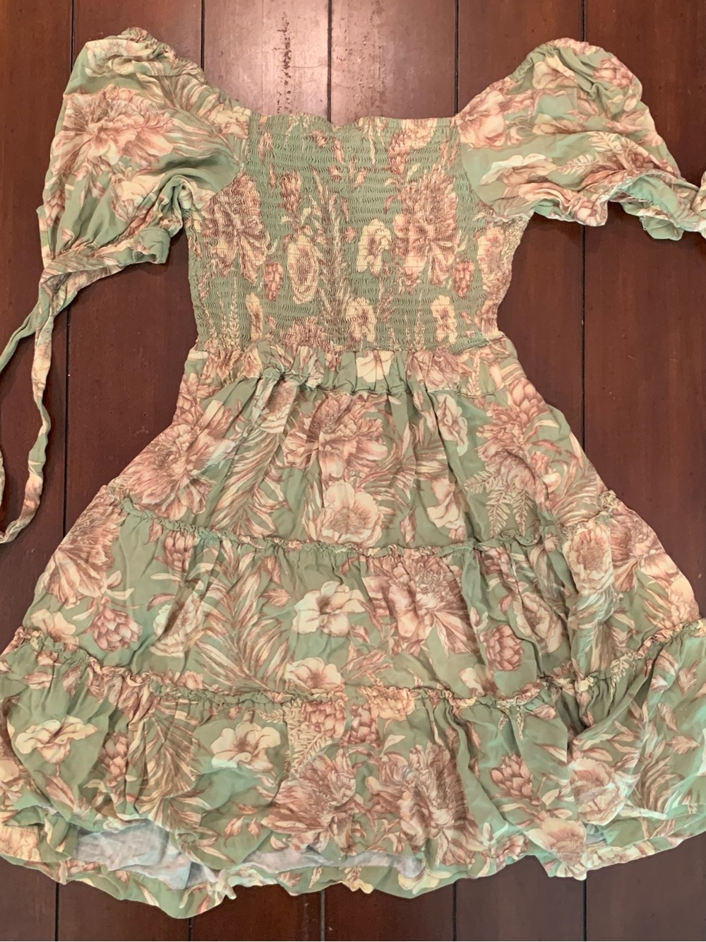 Agua Bendita size XS, Floral Ruffle Dress